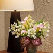 Thumbnail of Cut flowers: cut_flower_arrangement_b-10.jpg